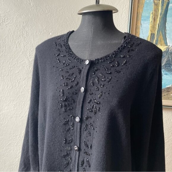 Black merino wool beaded cardigan size XL - Picture 5 of 9